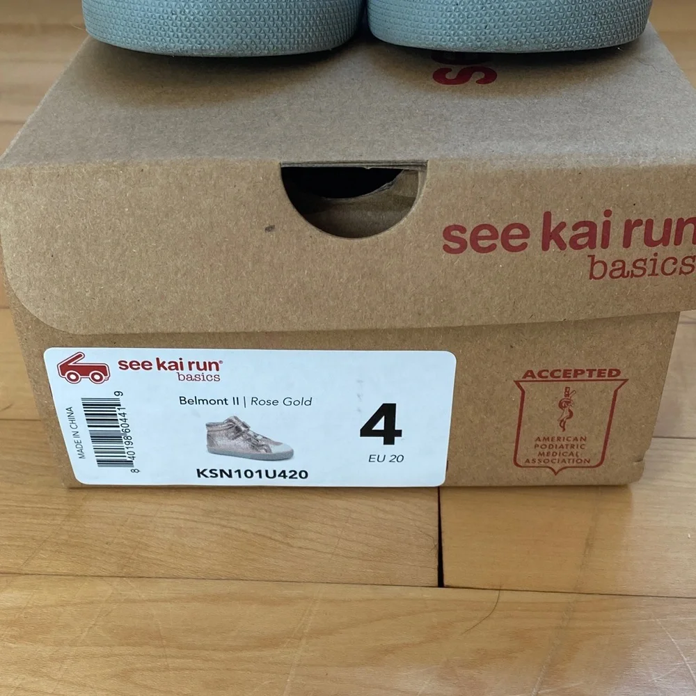 See Kai Run Kids Sneakers Belmont II rose gold size 4 - Picture 2 of 6